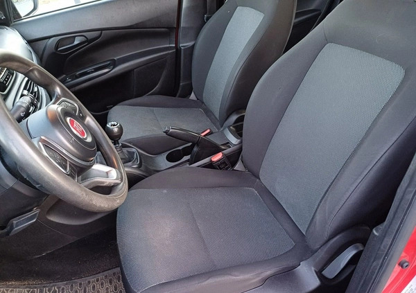 Fiat Tipo cena 36900 przebieg: 135000, rok produkcji 2021 z Rumia małe 106